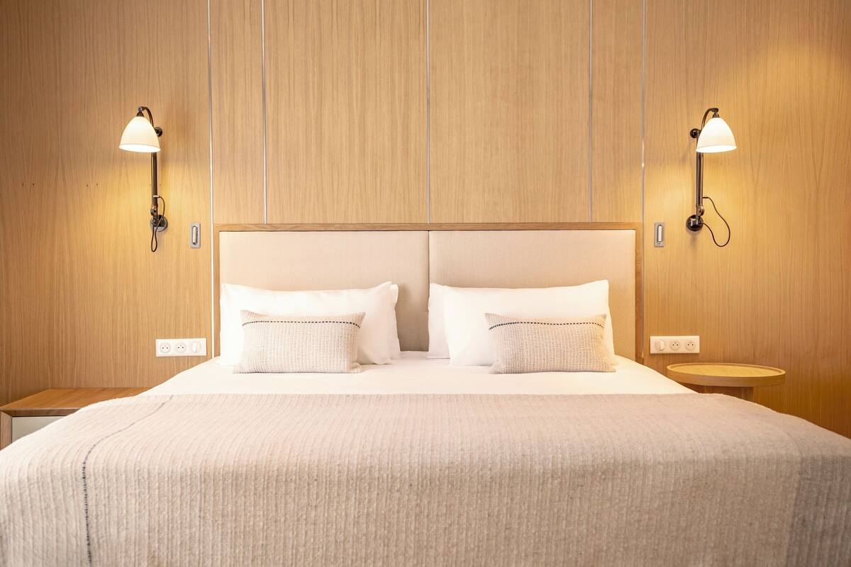 Prestige Natural | 1 bedroom, premium bedding, minibar, in-room safe