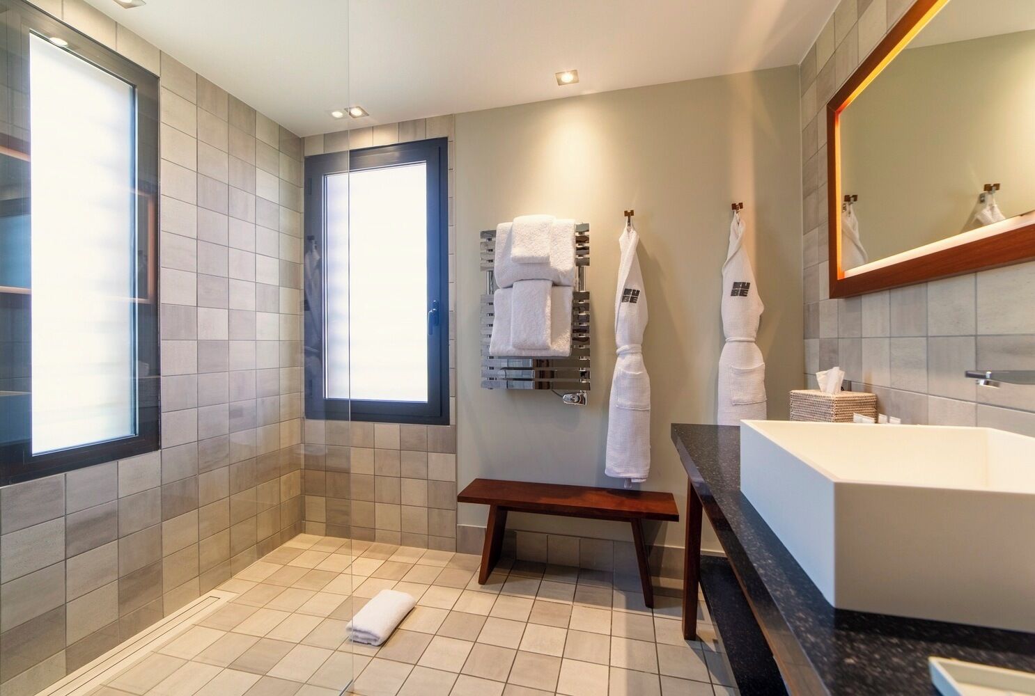 deluxe wood | bathroom | hair dryer, bathrobes, towels