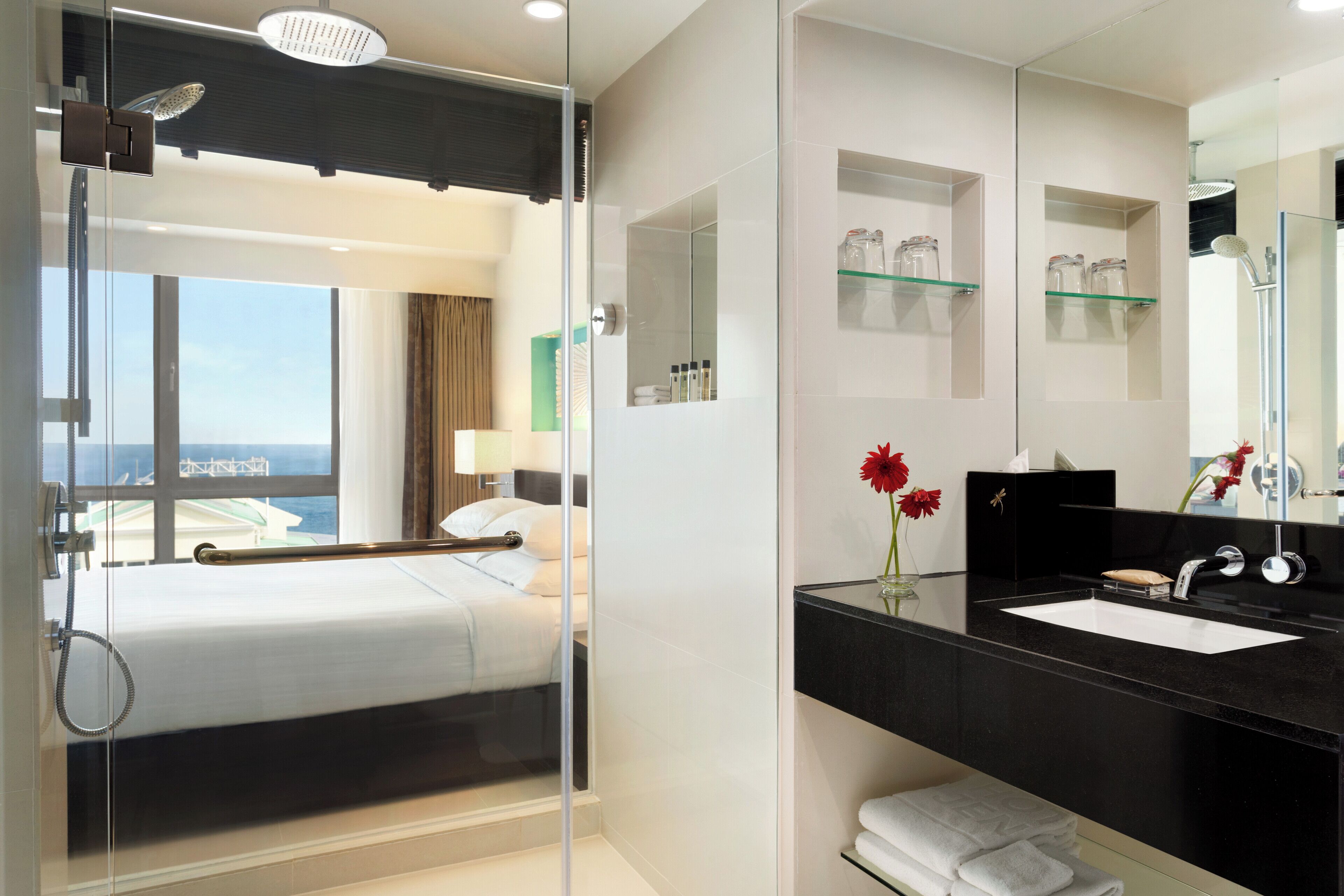 Deluxe Room, 1 Queen Bed, Ocean View