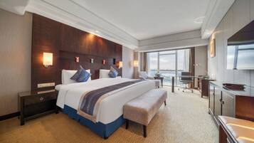 Room | In-room safe, desk, laptop workspace, blackout curtains