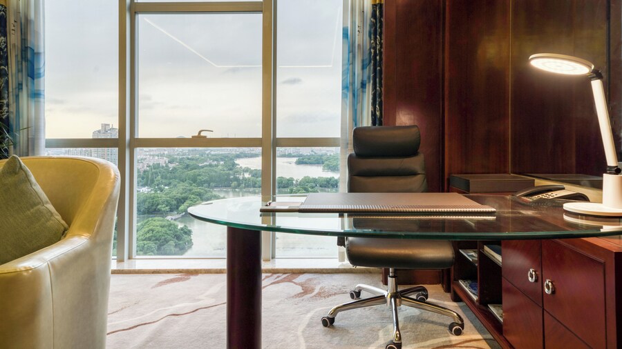 Ma'anshan Haiwaihai Hotel