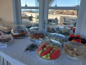 Desayuno de cocina local incluido todos los días