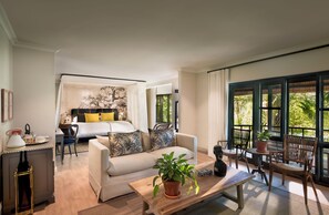 Premium bedding, in-room safe, individually furnished, desk - Anantara Stanley & Livingstone Victoria Falls Hotel (Victoria Falls)