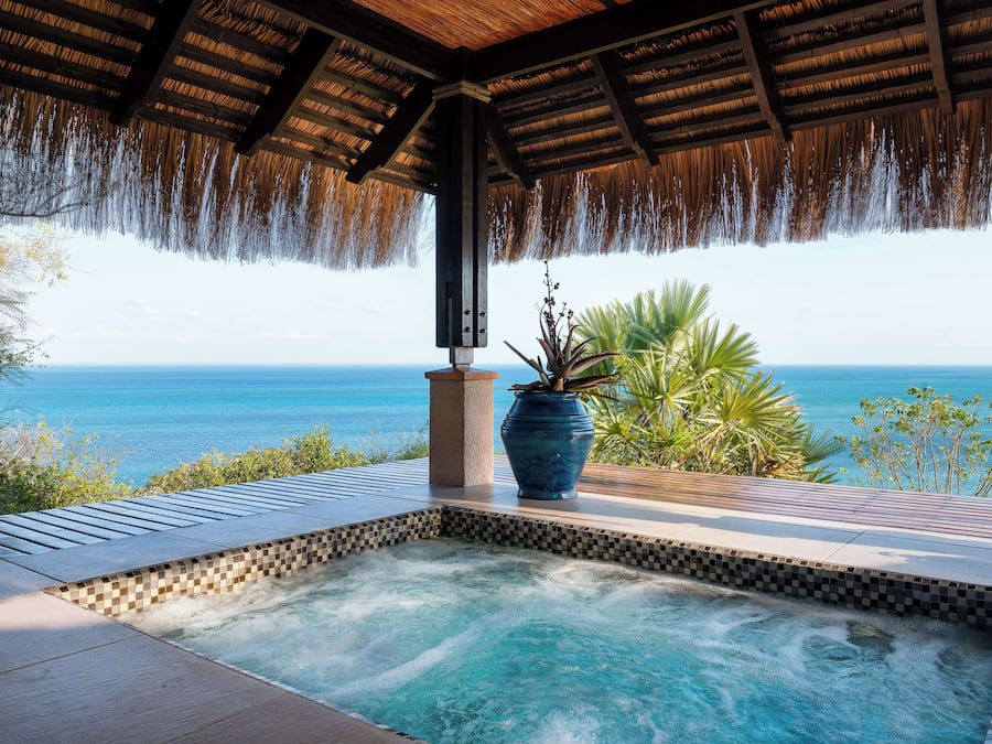 Behandlingsrum för par, ångbastu, kroppsbehandlingar och hydroterapi