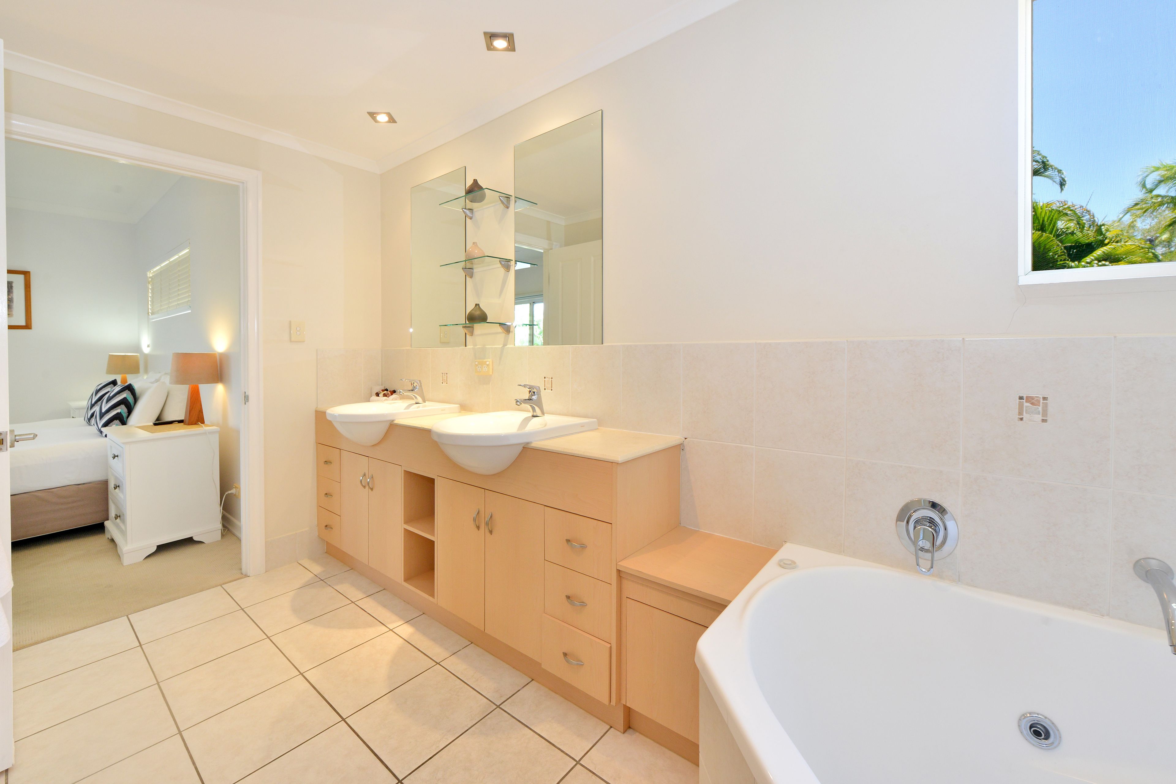 Bellevue At Trinity Beach — image 20