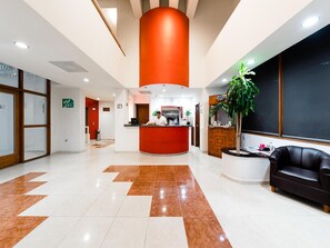 Lobby - Mision Express Celaya (Celaya)