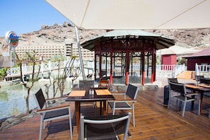 Exterior - LIVVO Lago Taurito Hotel & Aquapark All Inclusive (Mogan)