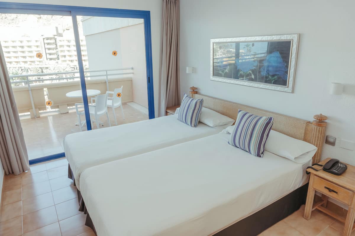 Family Room, Balcony (Aquapark Access - 2 adults + 1 child) | 1 bedroom, in-room safe, free cribs/infant beds, free WiFi