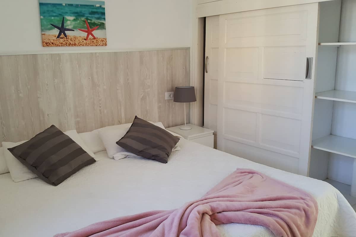 1 Schlafzimmer, Zimmersafe, Verdunkelungsvorhänge, kostenloses WLAN