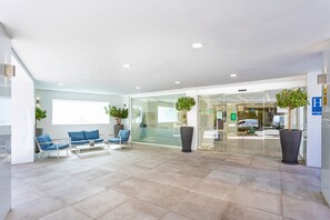 Reception - Aparthotel Veramar (Fuengirola)