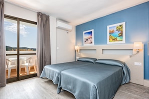 Blackout curtains, iron/ironing board, free WiFi, bed sheets