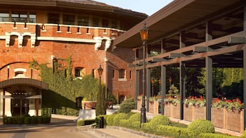 Aperto a colazione, pranzo e cena