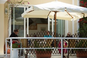 Exterior - International Hotel (Rhodes)
