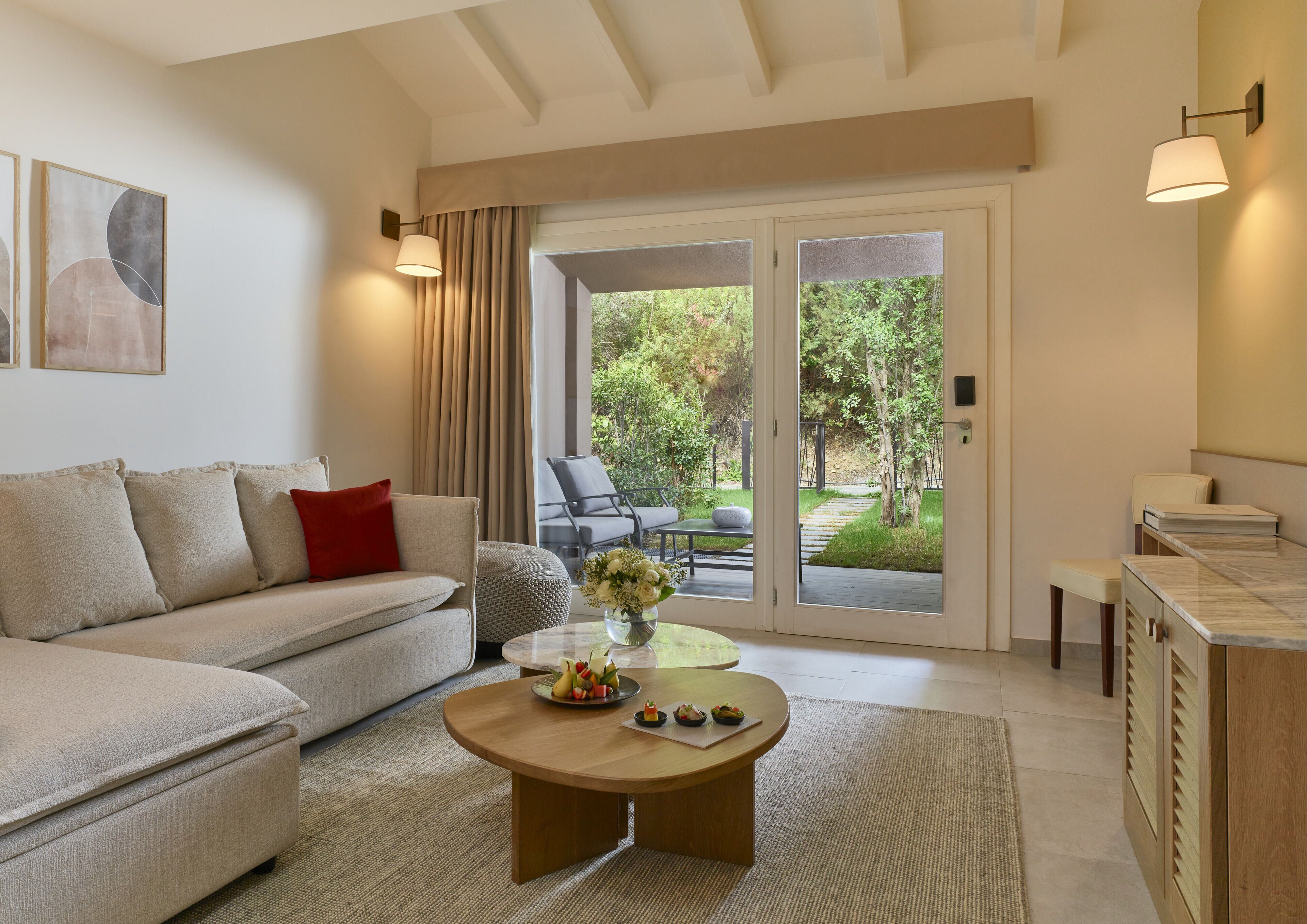 Suite, 1 letto king con divano letto (Garden) | Vista dalla camera