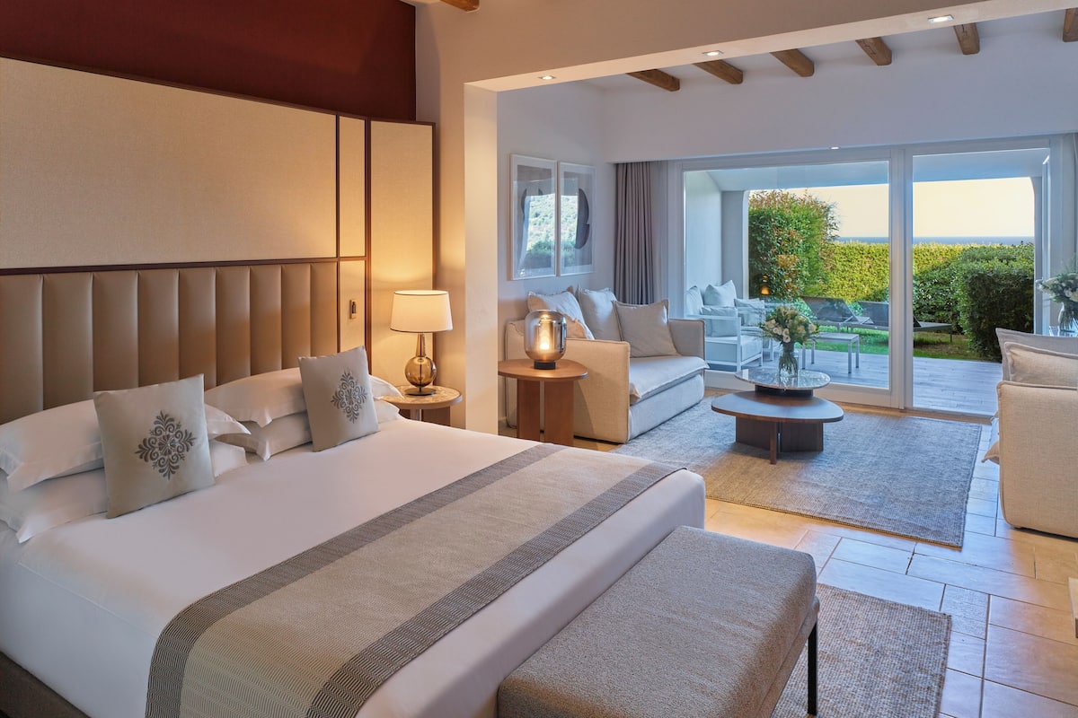 Junior Suite, 1 King Bed (Garden) | View from room