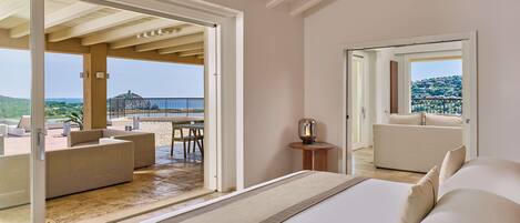 Suite, 1 King Bed (Shardana Suite W/View) | Minibar, blackout drapes, free WiFi, bed sheets