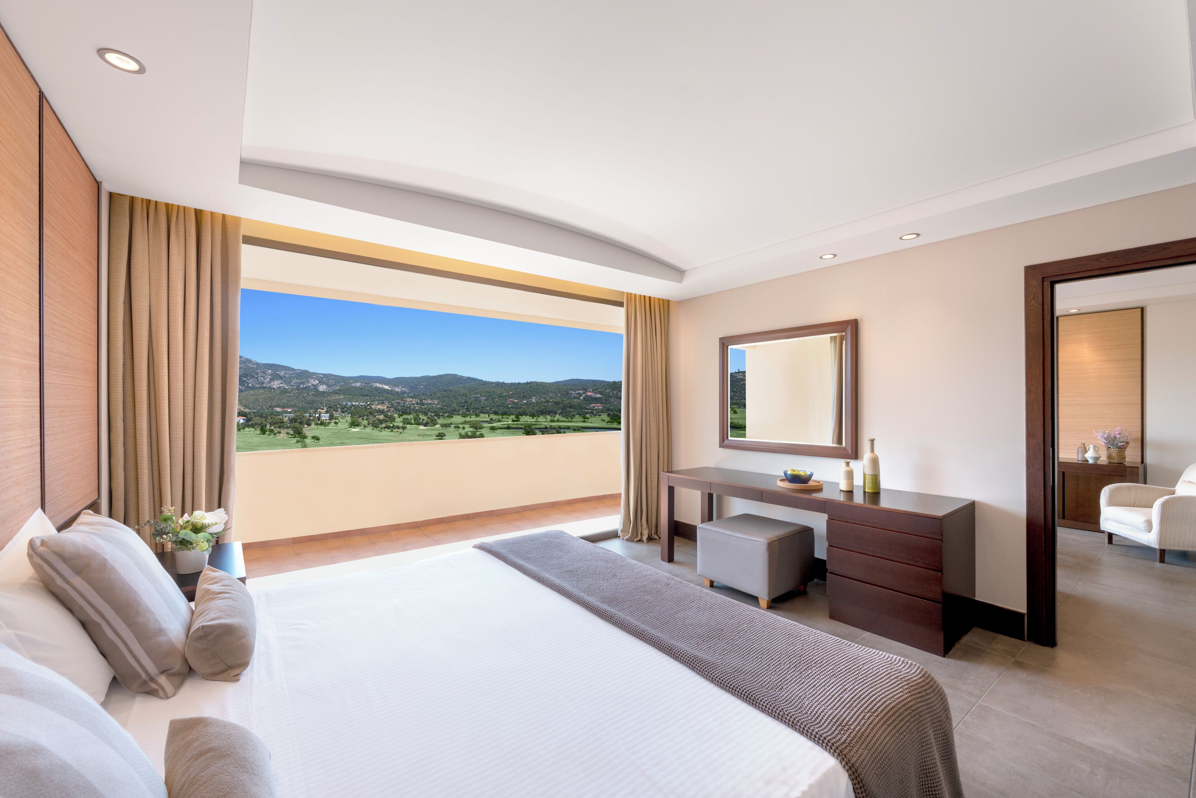 Suite, Golf View | Premium bedding, minibar, in-room safe, desk