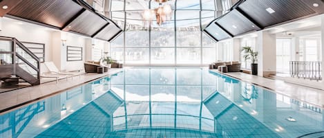 Indoor pool, outdoor pool, open 7:00 AM to 9:00 PM, free cabanas