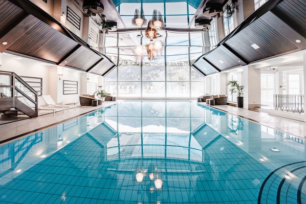 Indoor pool, outdoor pool, open 7:00 AM to 9:00 PM, free pool cabanas