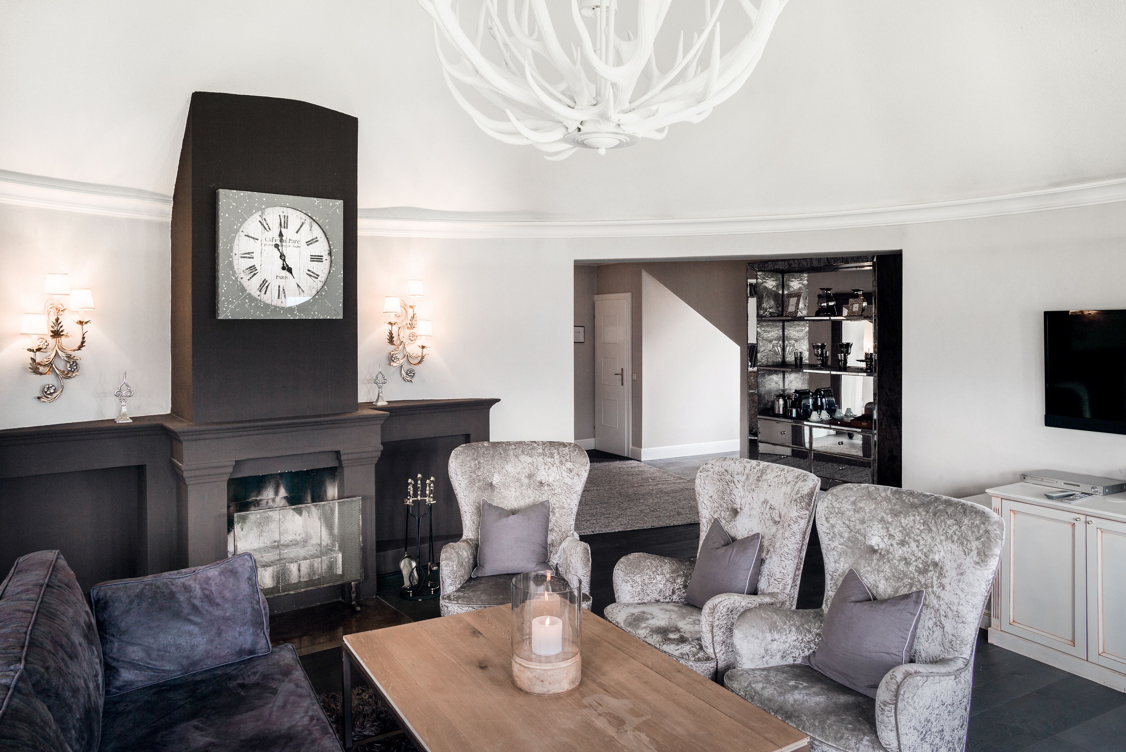 turm suite | hypo-allergenic bedding, minibar, in-room safe, individually furnished