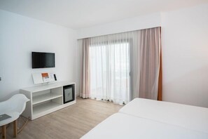 Superior Double Room, Balcony | In-room safe, free WiFi, bed sheets - Hotel THB Ocean Beach - Adults Only (Sant Antoni de Portmany)