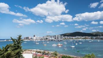 Suite Junior, balcone, vista mare | Vista dalla camera