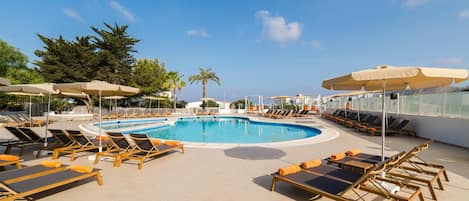 Outdoor pool, pool umbrellas, pool loungers