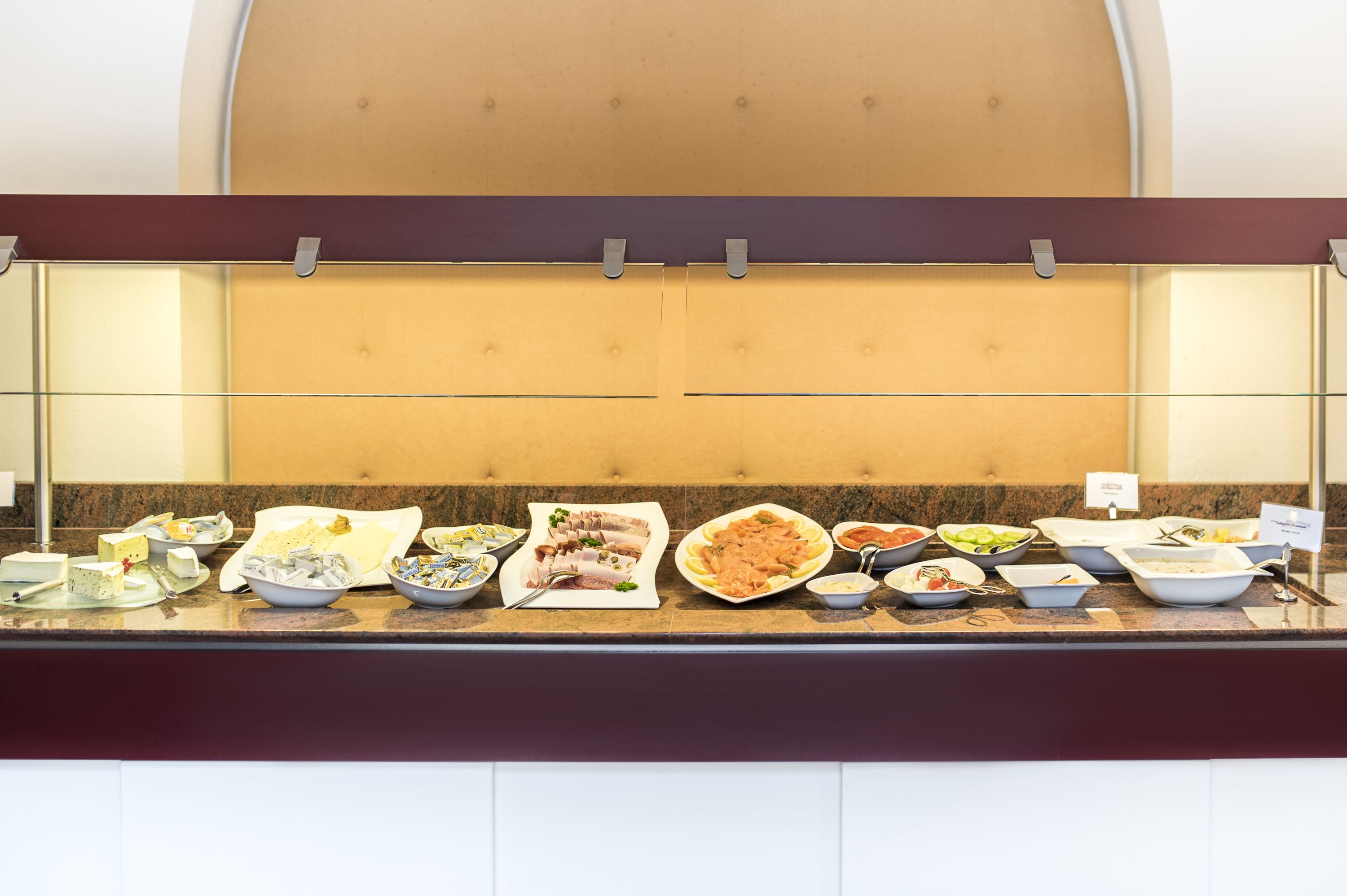 daily buffet breakfast (eur 20 per person)