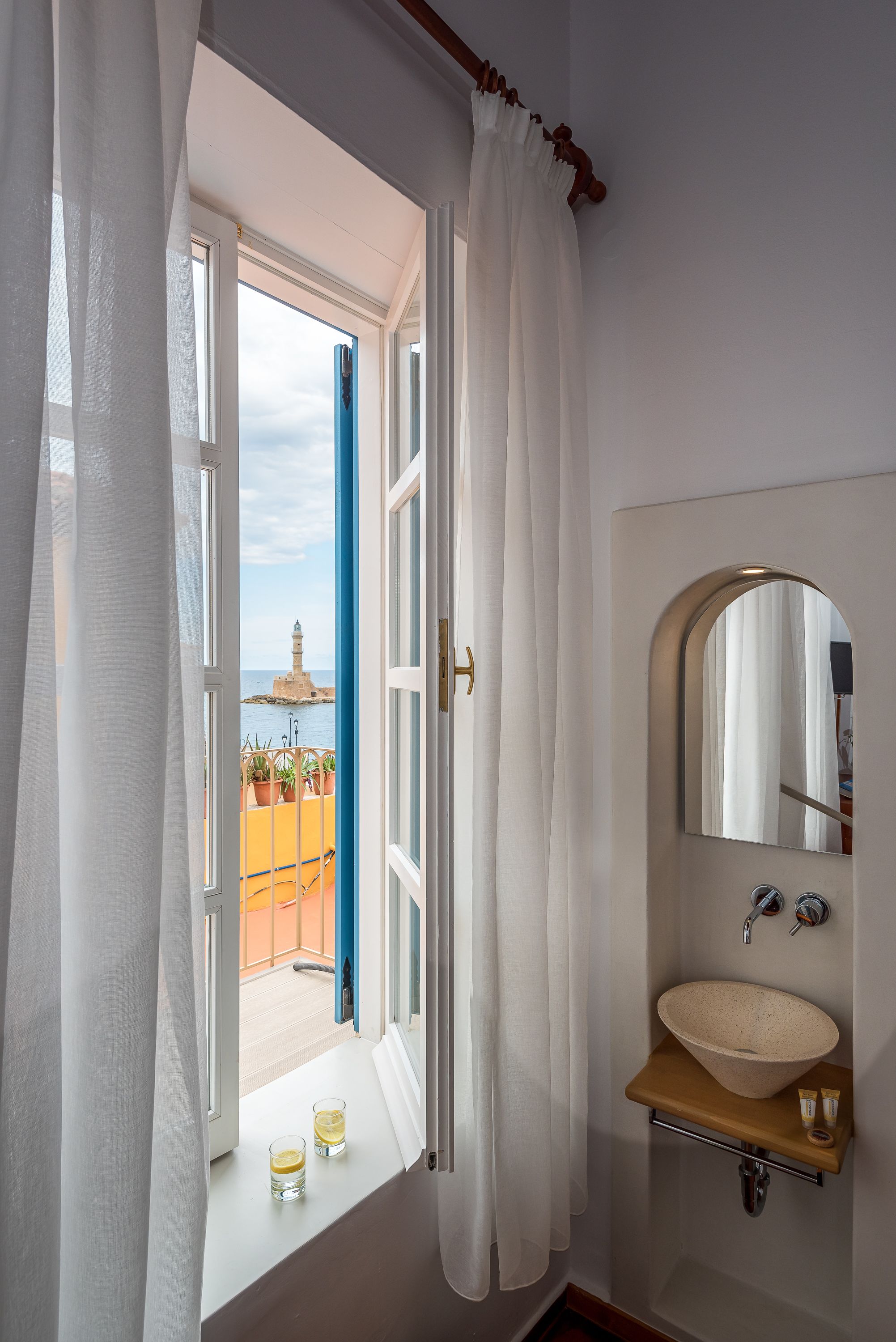 standard twin room | individually decorated, blackout curtains, iron/ironing board, free wifi