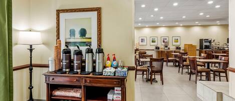 Breakfast area