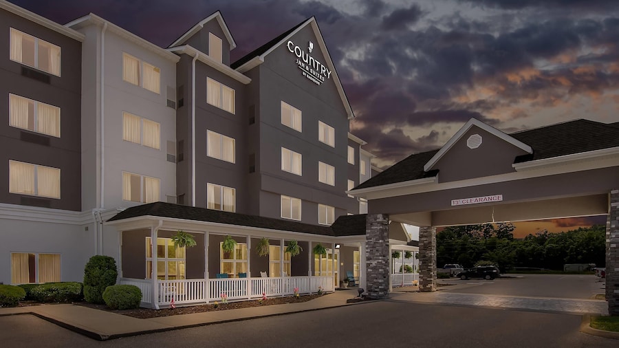 Country Inn & Suites by Radisson, Princeton, WV
