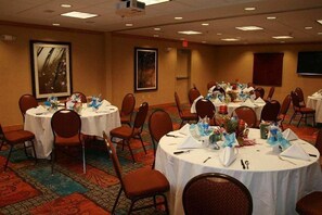 Banquet hall - Hampton Inn & Suites Craig (Craig)