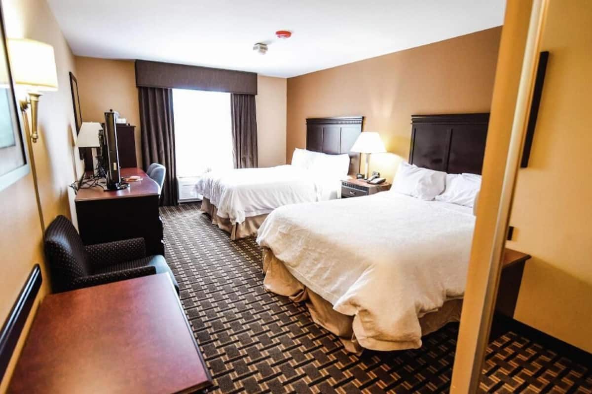 ستائر تعتيم ومكواة/لوح كي وأسرّة قابلة للطي وواي فاي مجانًا