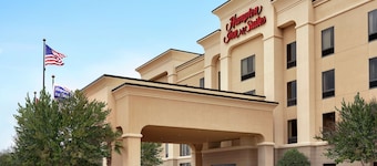 Hampton Inn and Suites Pine Bluff
