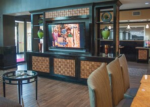 Reception - Hampton Inn & Suites Palestine (Palestine)