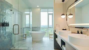 Suite, 1 Bedroom (Bath Shower Combination) | Bathroom