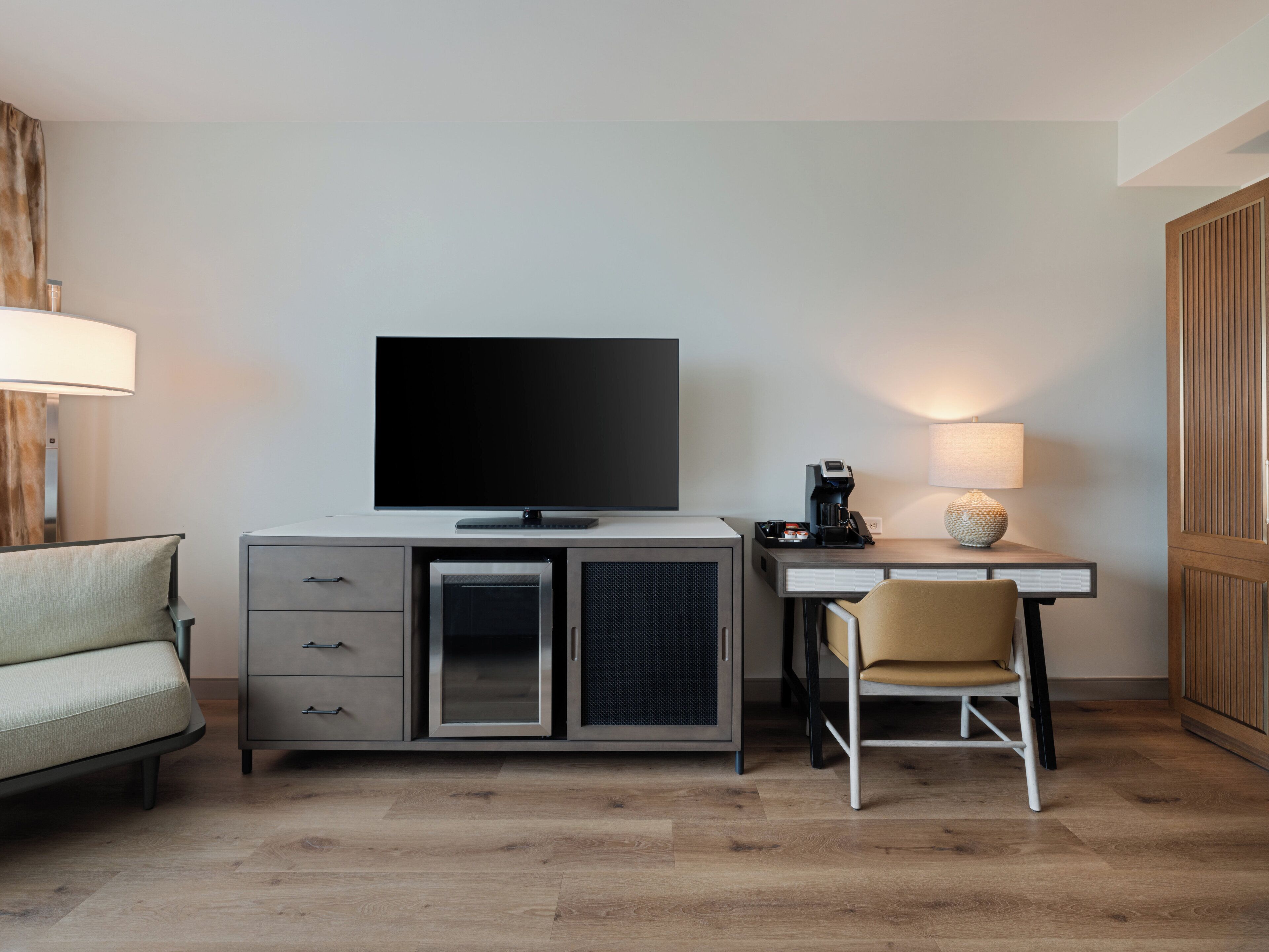 1 bedroom, hypo-allergenic bedding, in-room safe, desk