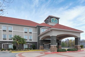 Exterior - La Quinta Inn & Suites by Wyndham Macon West (Macon)