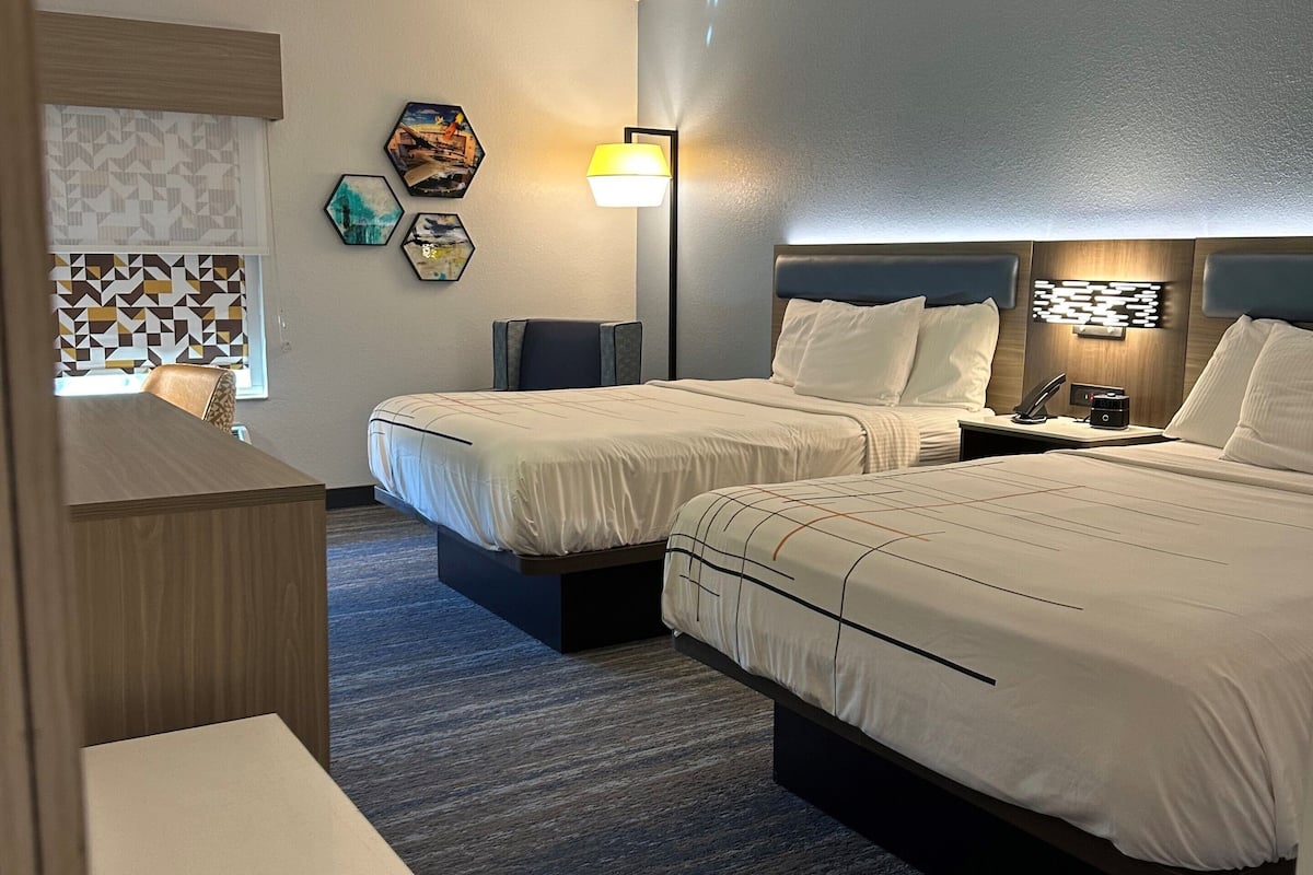 room, 2 queen beds, non smoking | premium bedding, down duvets, pillow-top beds, desk