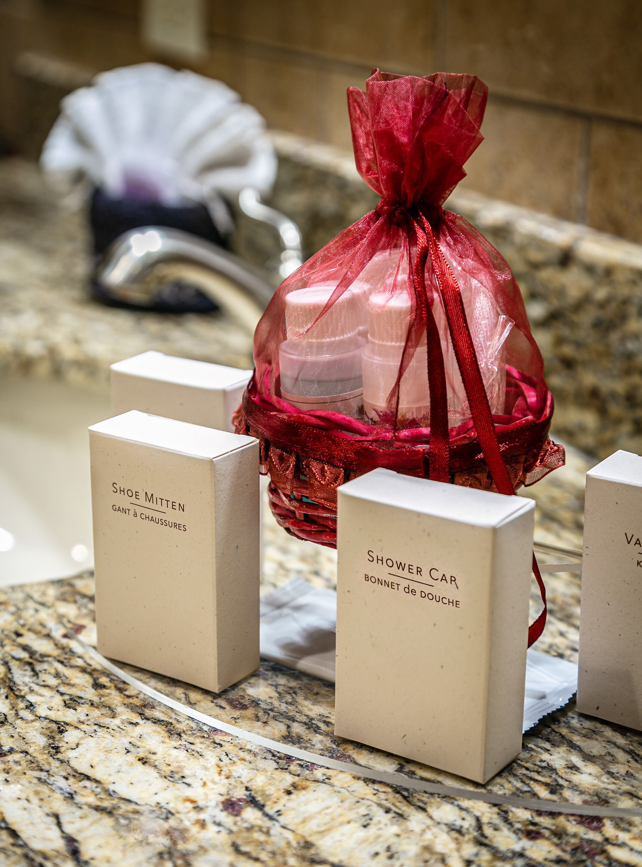 separate bathtub and shower, free toiletries, hair dryer, towels