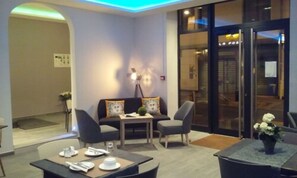 ล็อบบี้เลานจ์