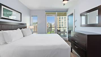 Suite, 1 Bedroom (Preferred View) | Egyptian cotton sheets, premium bedding, pillow-top beds, in-room safe