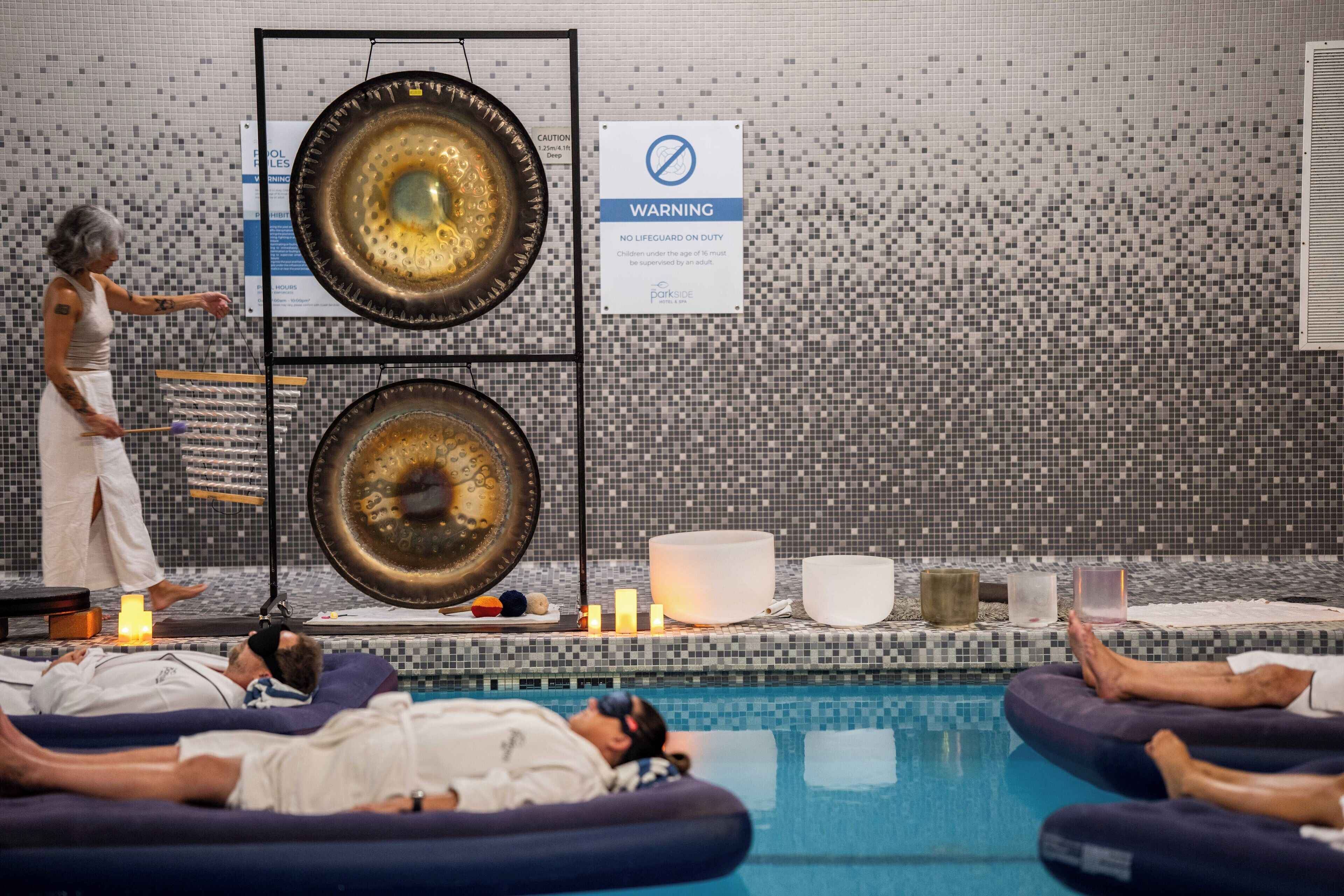 Ruang perawatan pasangan, perawatan tubuh, dan aromaterapi