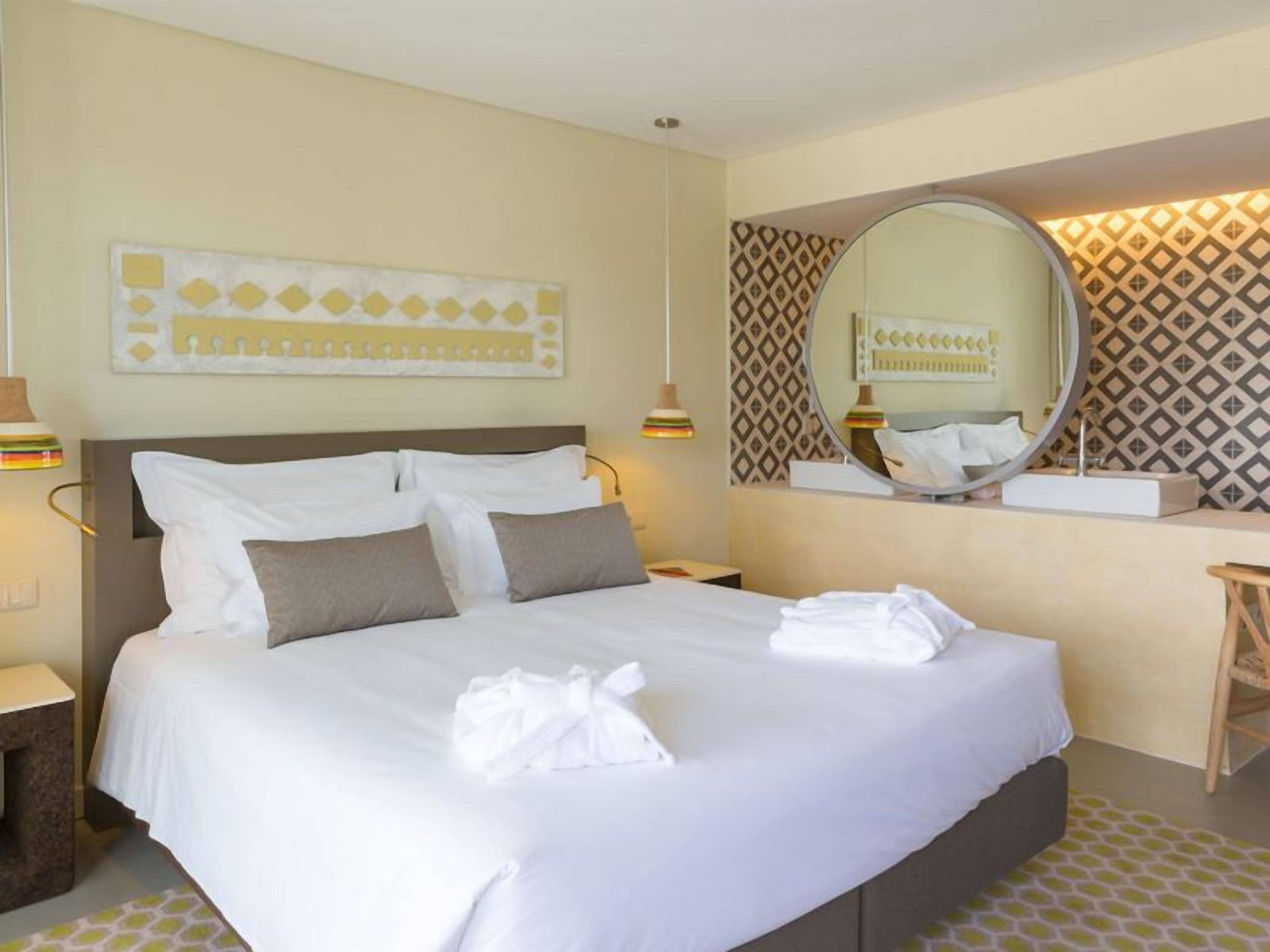 premium double room | minibar, in-room safe, desk, blackout curtains