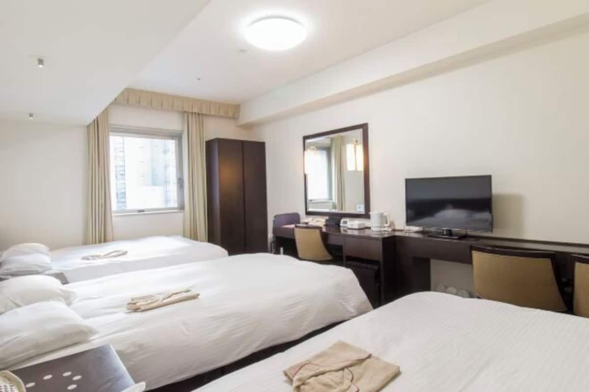 Premium bedding, desk, blackout curtains, iron/ironing board