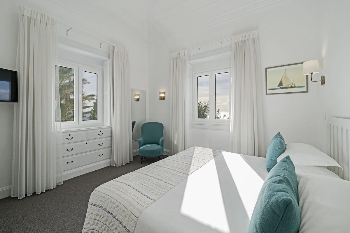 Chambre Double, vue mer (in Manor House) | 1 chambre, literie de qualité supérieure, couette en duvet d'oie