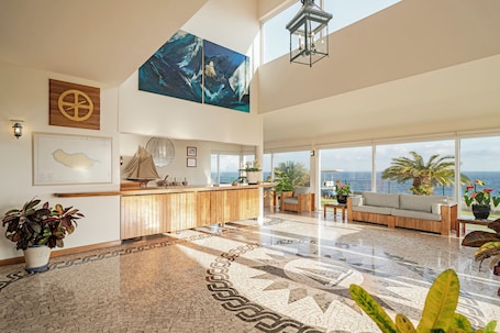 Recepción. Albatroz Beach & Yacht Club
