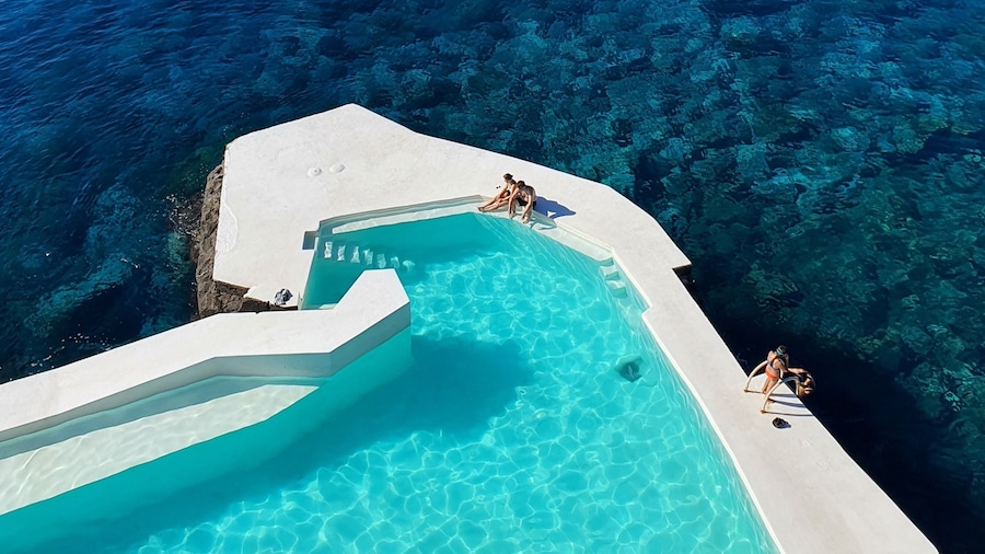 Albatroz Beach & Yacht Club