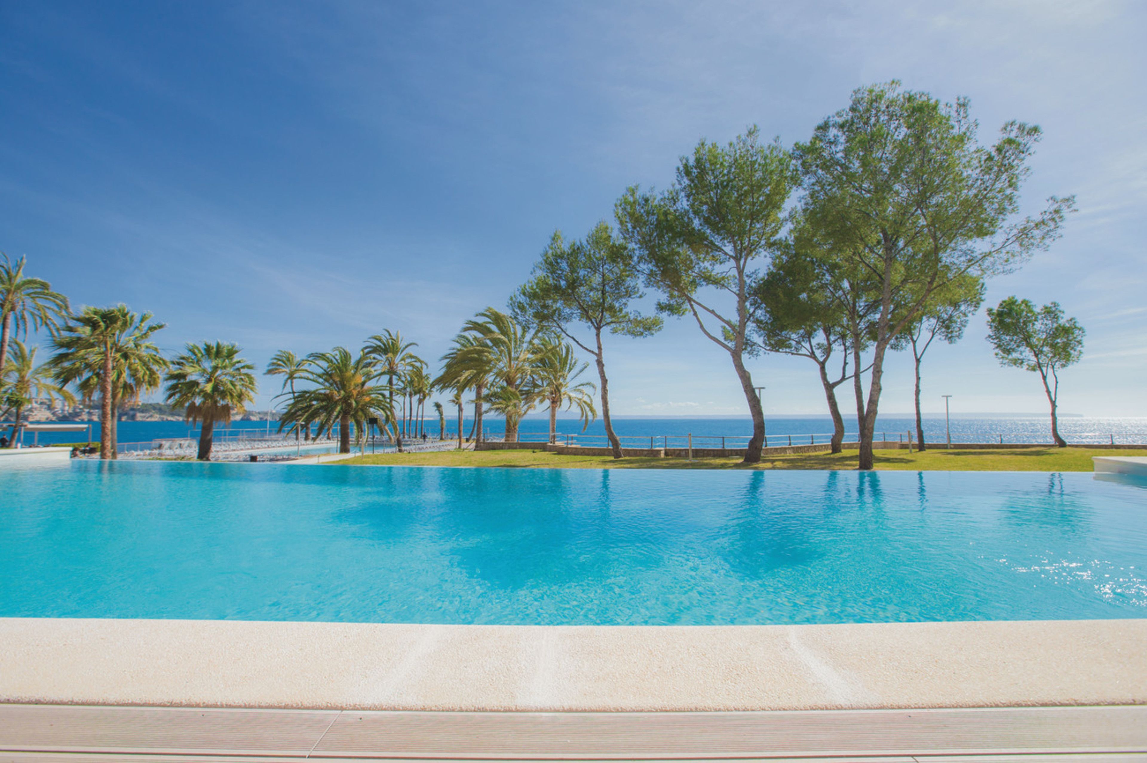 indoor pool, 2 outdoor pools, pool umbrellas, pool loungers