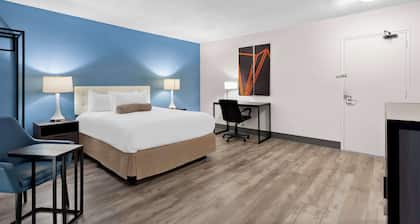 SureStay Plus by Best Western Windsor